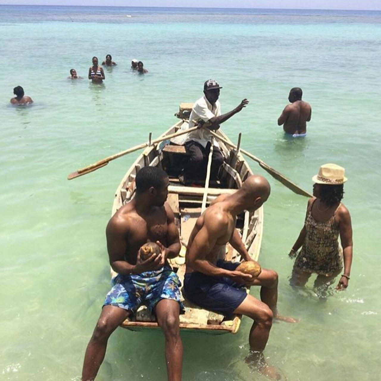 The 15 Best Black Travel Moments You Missed This Week: New Friends In Zanzibar

